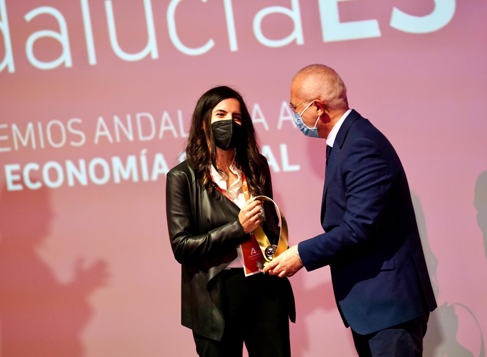 La firma granadina ‘Createc 4’ de impresión 3D recibe el galardón al mejor proyecto innovador en los Premios Andalucía Economía Social