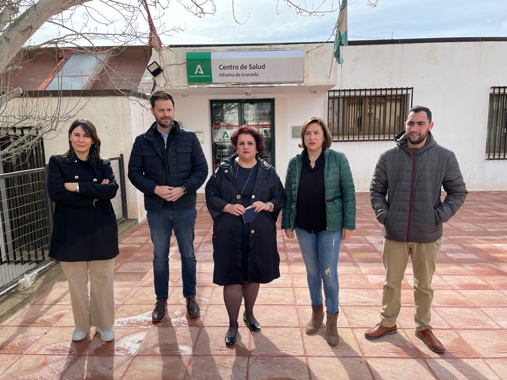 El PSOE denuncia la falta de personal médico del centro de salud de Alhama de Granada y pide a la Junta que refuerce la plantilla