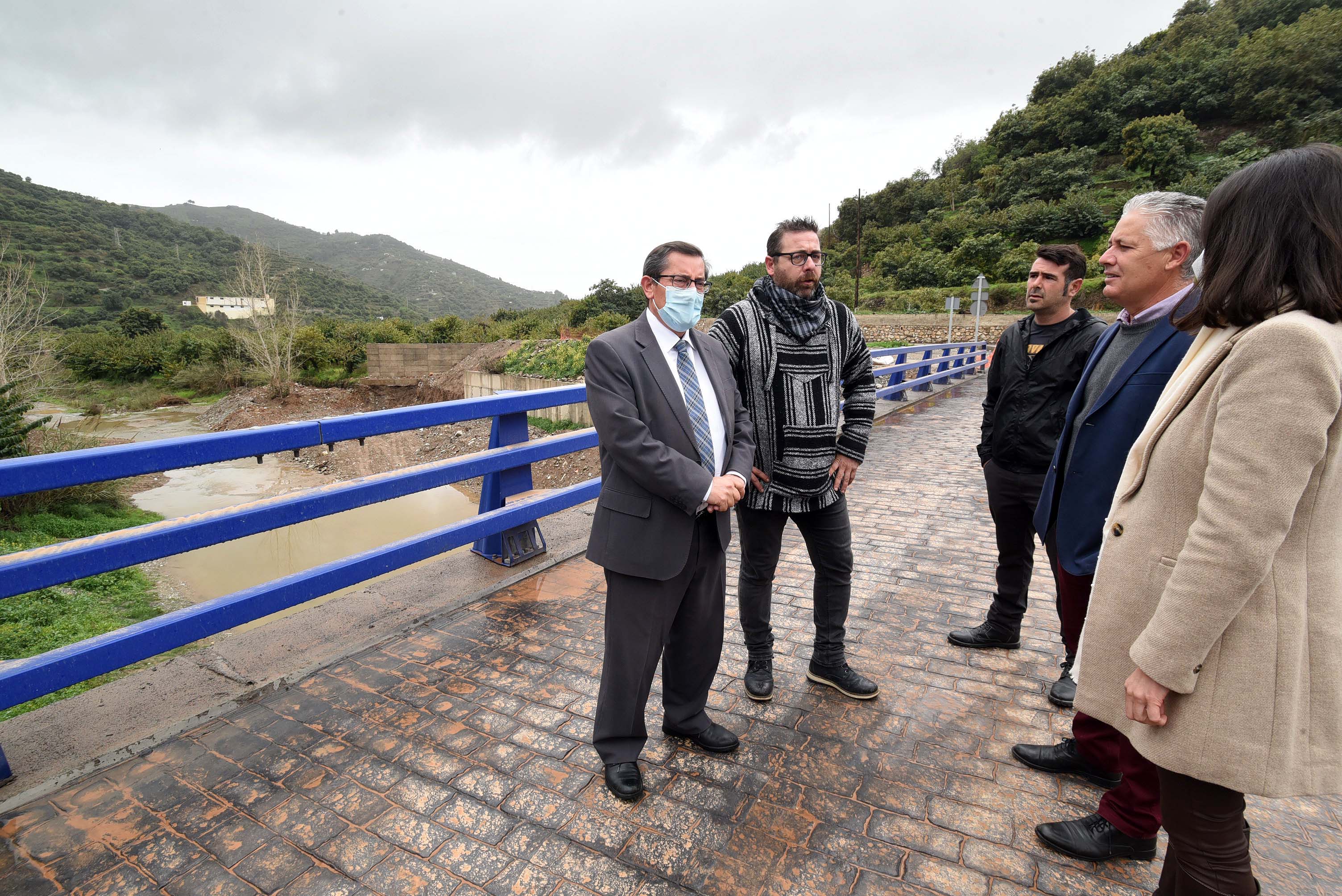 El nuevo puente sobre Río Verde conecta el casco urbano de Jete con la zona agrícola para favorecer la actividad del municipio