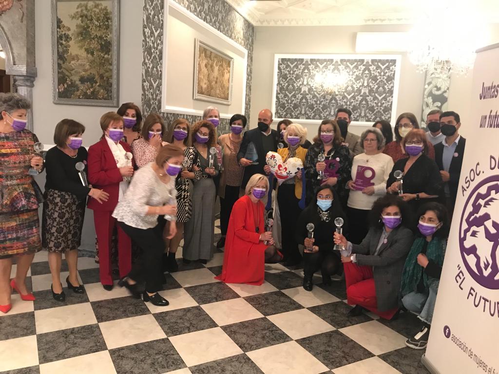 La Asociación de Mujeres ‘El Futuro’ de Otura celebra sus 30 años de vida