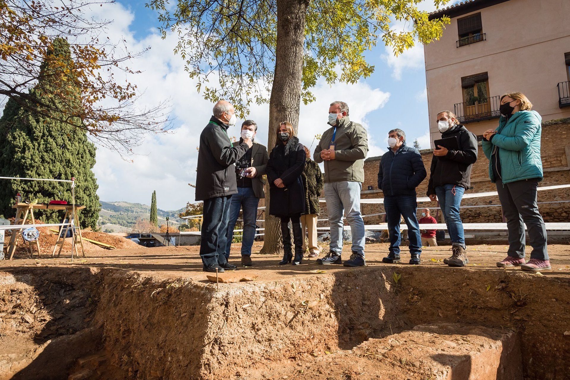 La Alhambra continuará con la intervención arqueológica en el jardín de la Alamedilla