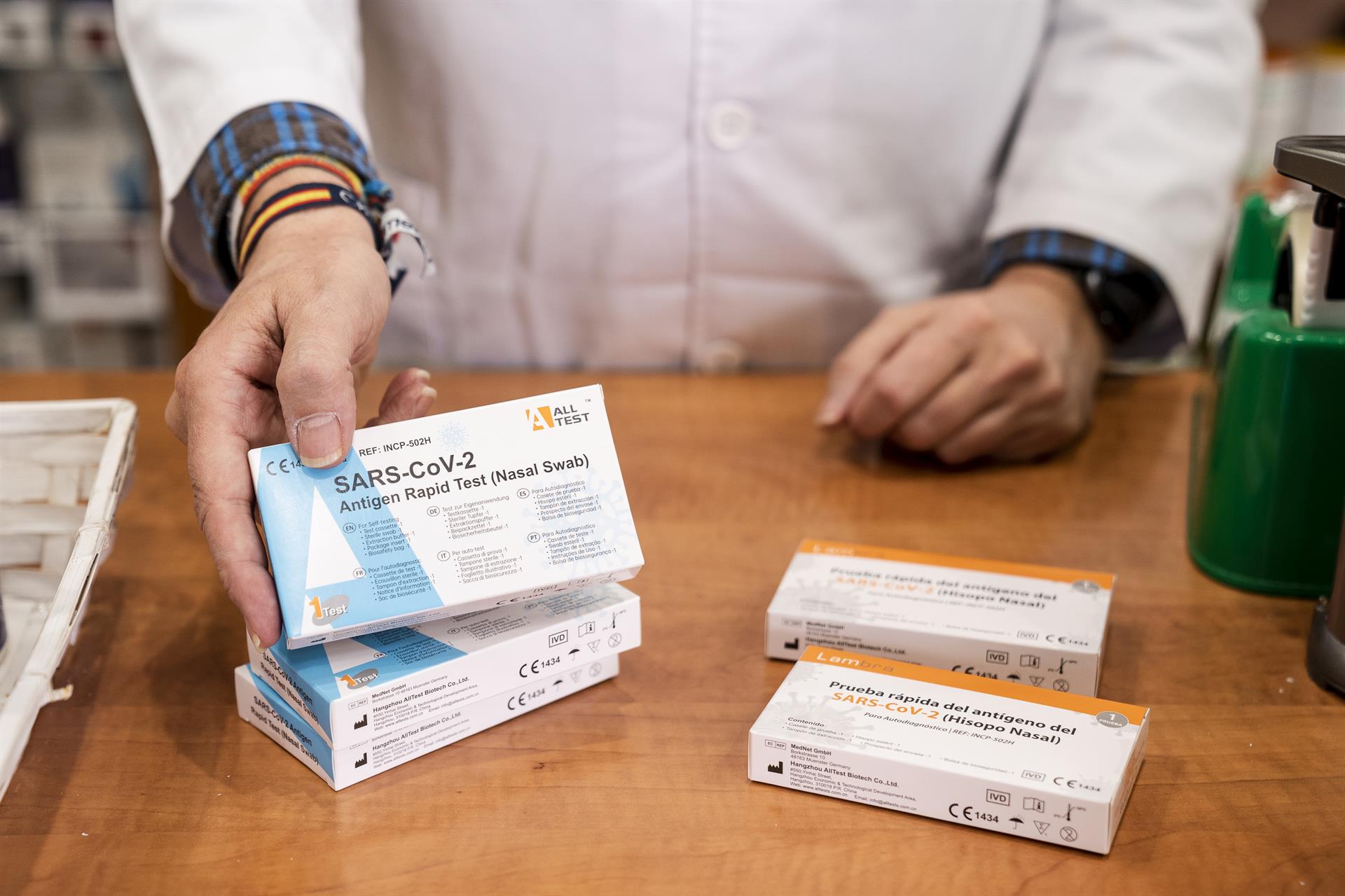Andalucía expide ya el certificado de recuperación por test rápido de antígeno