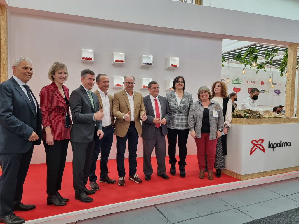 Diputación participa junto a 10 cooperativas granadinas en la feria Fruit Logística de Berlín