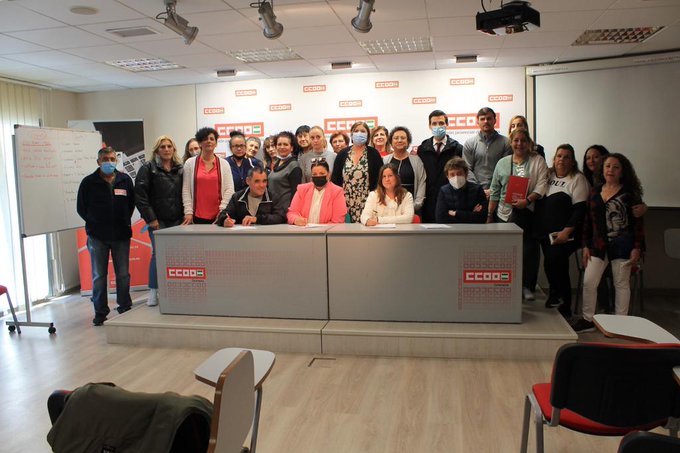 Firmado el Convenio de Limpieza de Edificios y Locales no Sanitarios de Granada