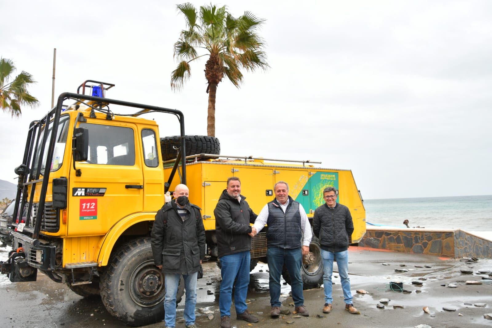La Junta entrega un camión contra incendios al Grupo Local de Pronto Auxilio del Ayuntamiento de Polopos – La Mamola