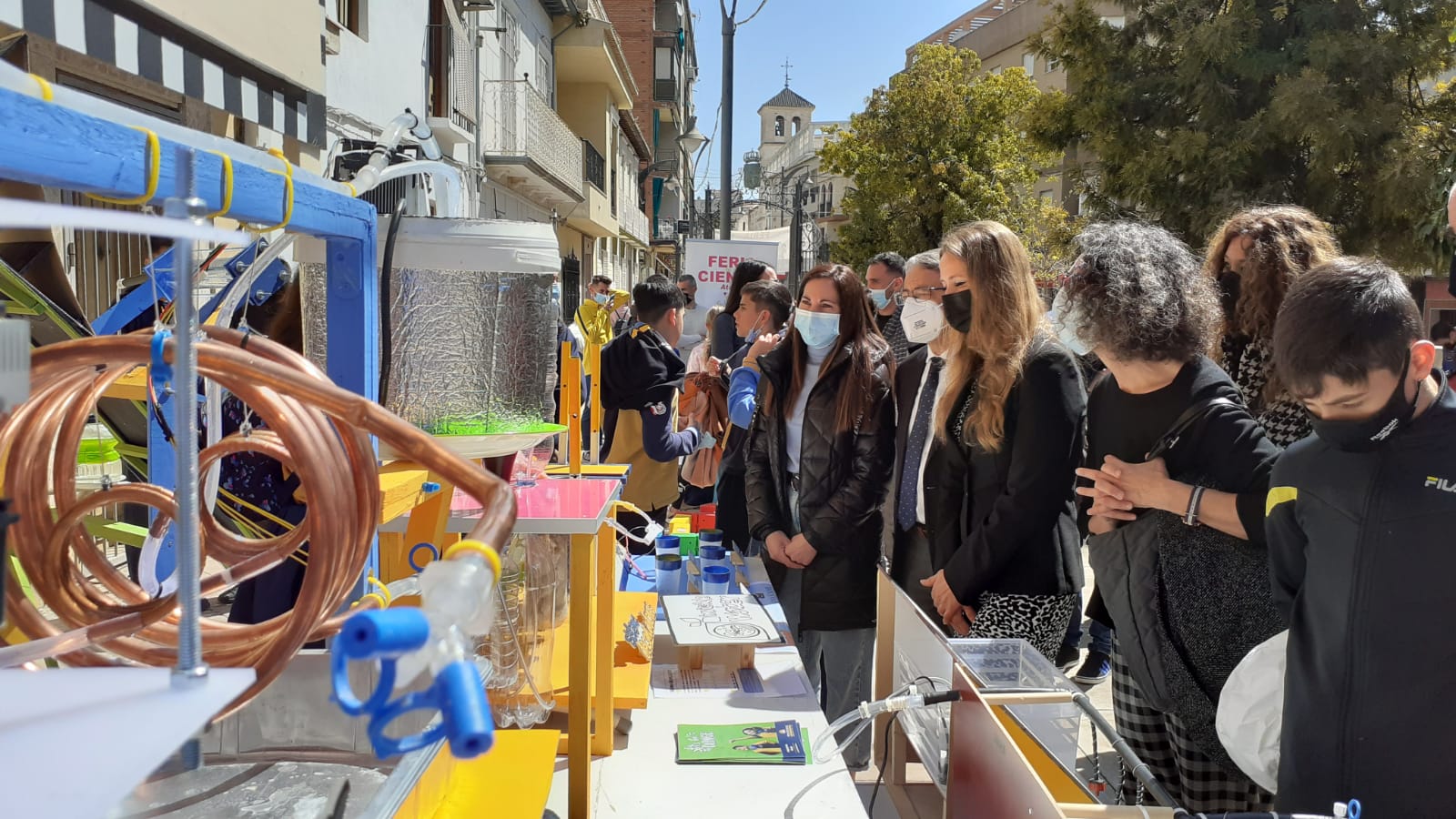 Empleo resalta la “implicación” del municipio y los centros docentes de Atarfe en el desarrollo de la Feria de la Ciencia