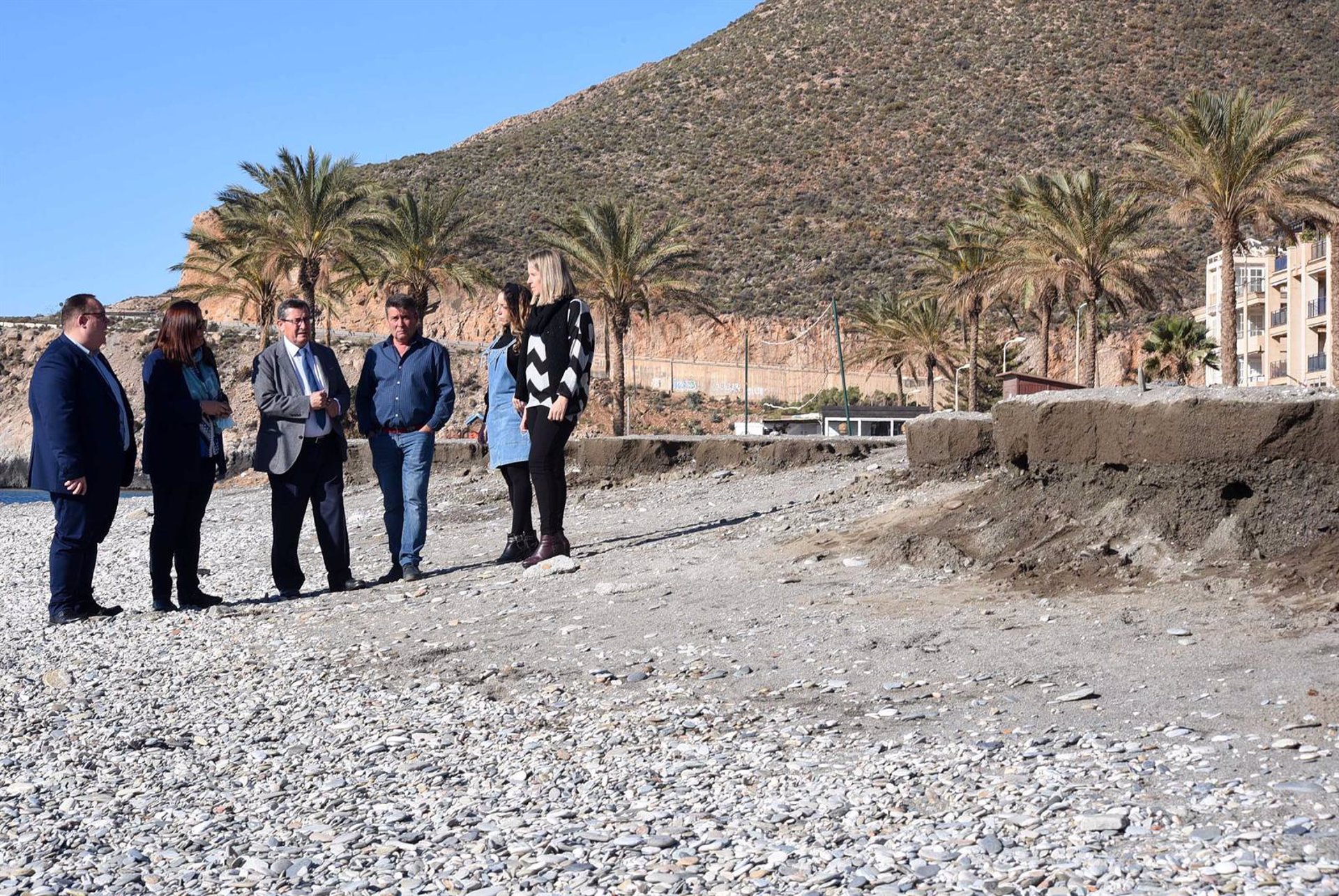 La Diputación se muestra dispuesta a colaborar económicamente con los municipios por los daños en sus playas
