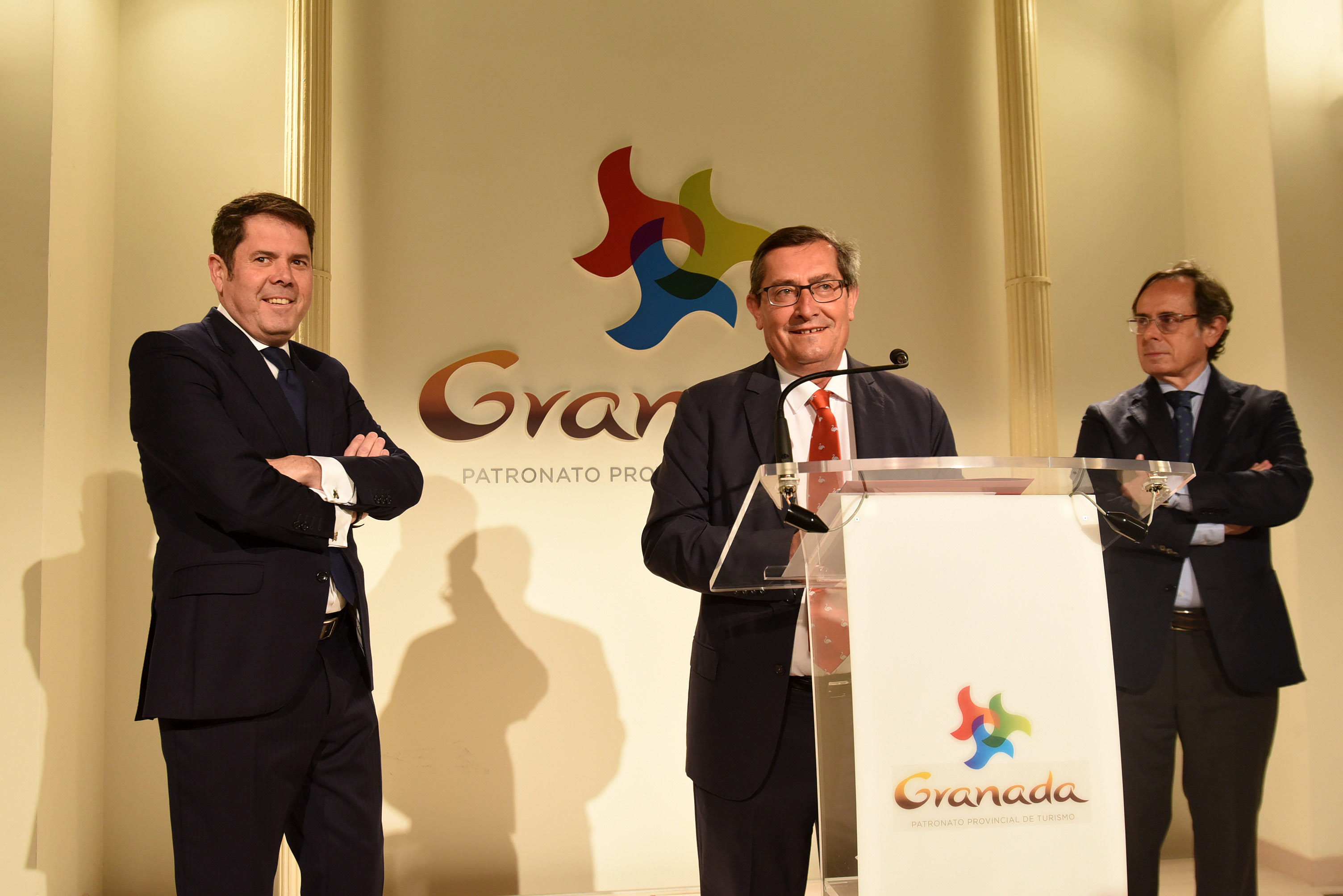 La Diputación y las Cámaras de Motril y Granada cierran el acuerdo que permitirá impulsar la competitividad de las pymes de la provincia