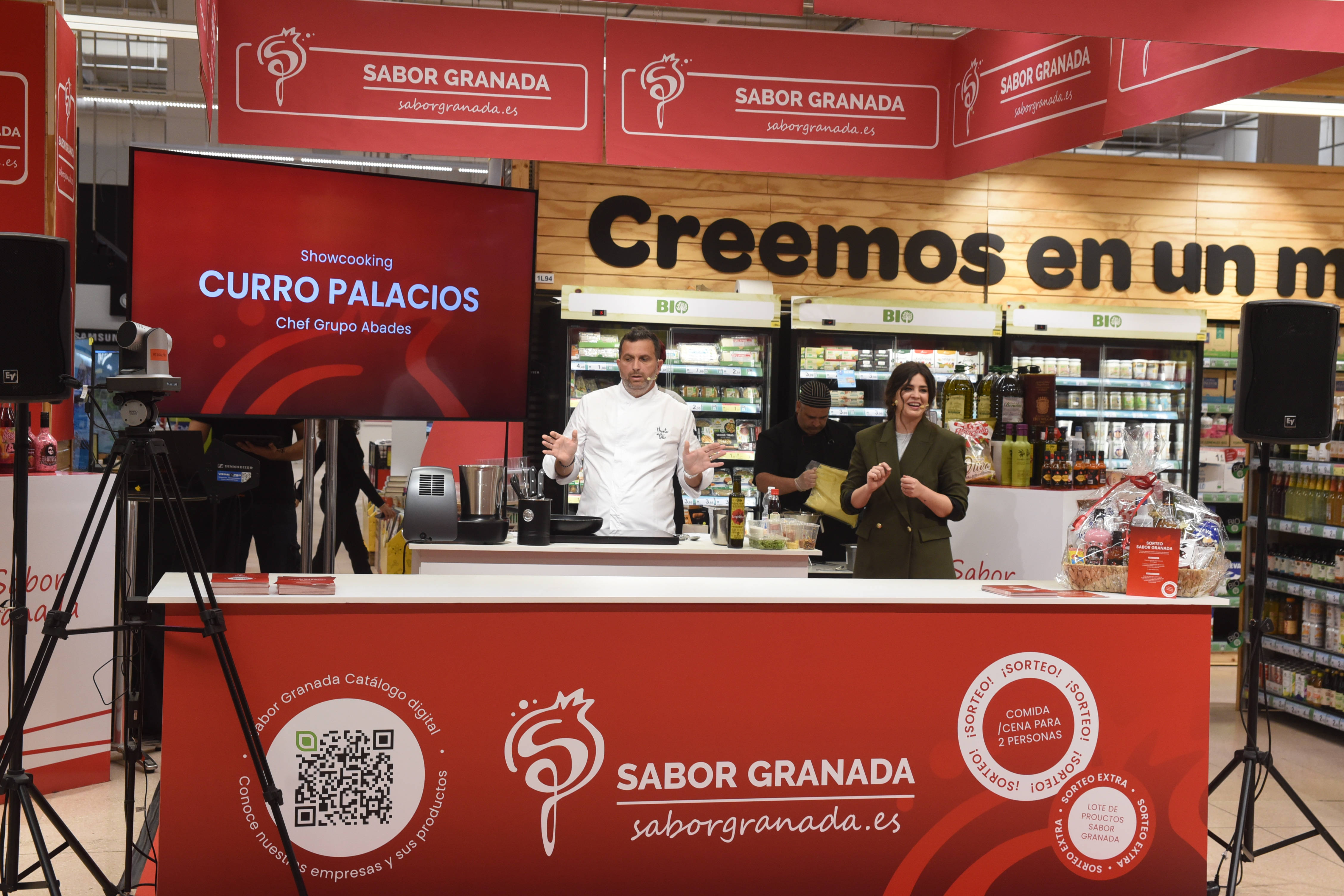 La marca Sabor Granada de la Diputación promociona sus productos en Carrefour Armilla y Pulianas
